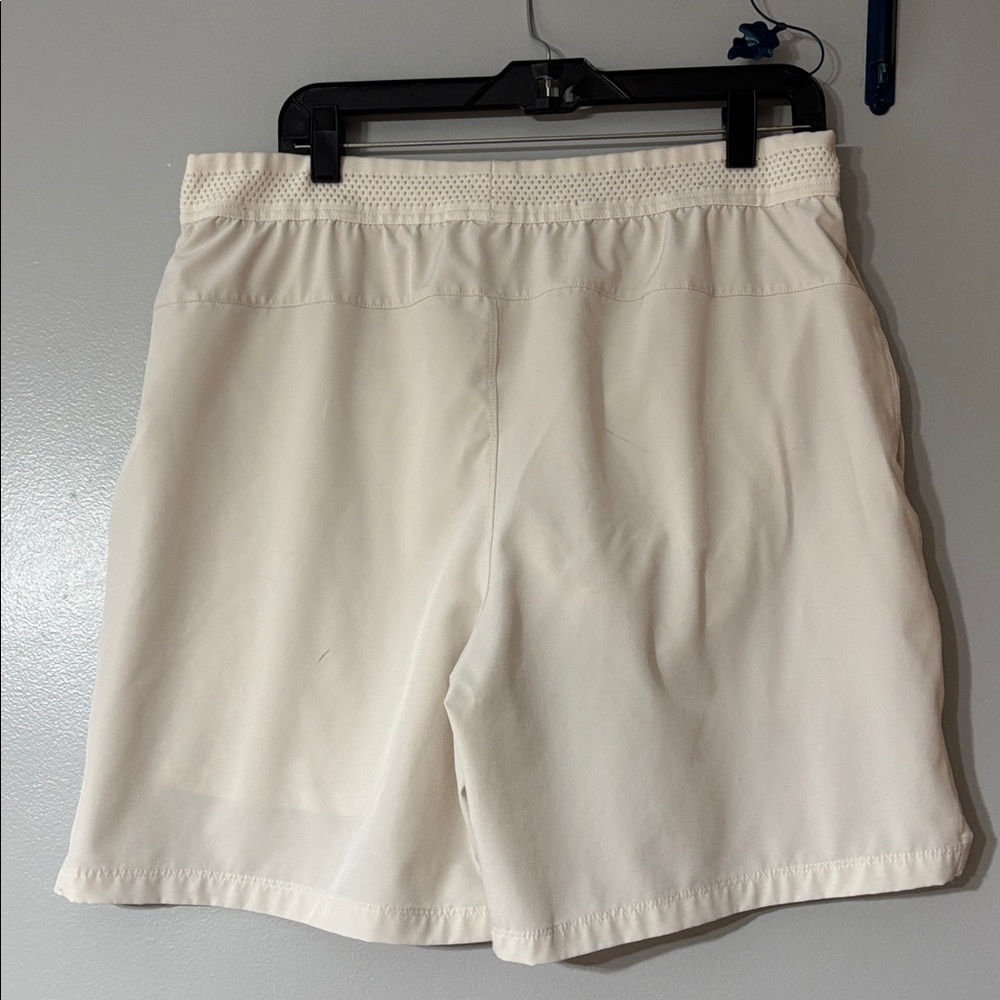 Fabletics Fundamental Active Shorts - image 6